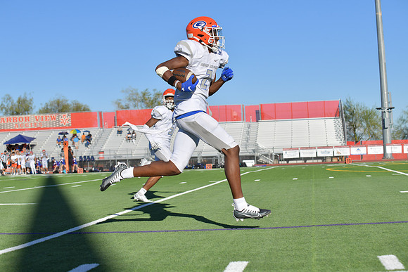 2022 04 f vs bishop gorman  DE2_1946