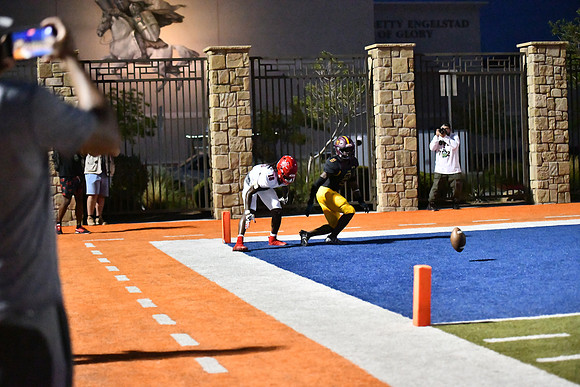 2022 03 v vs mountain point  DE2_0137
