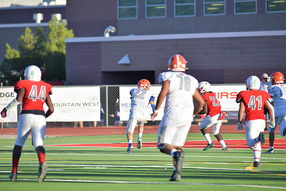 2022 04 f vs bishop gorman  DE1_2618