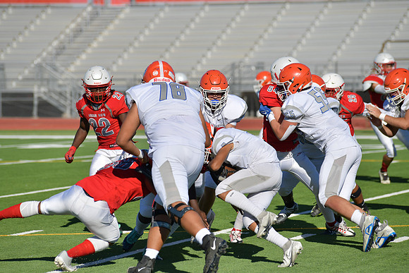 2022 04 f vs bishop gorman  DE2_1789