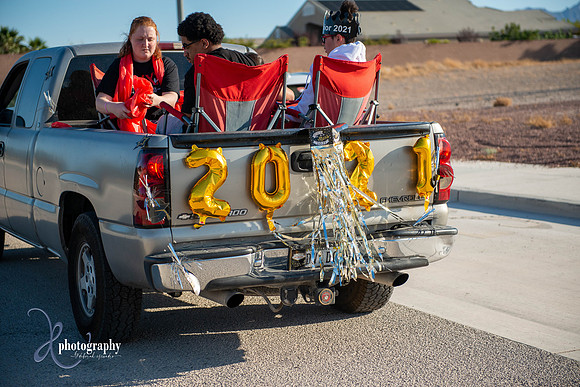 2021 av senior parade DEB_9137