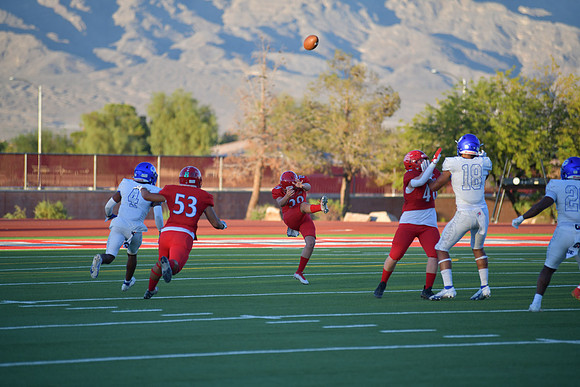 2022 04 v vs bishop gorman  DE2_2985