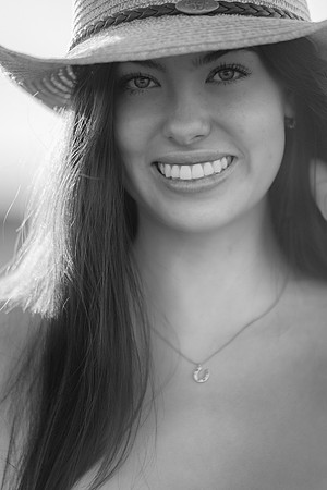 2025 tessa DE2_8748-Edit bw