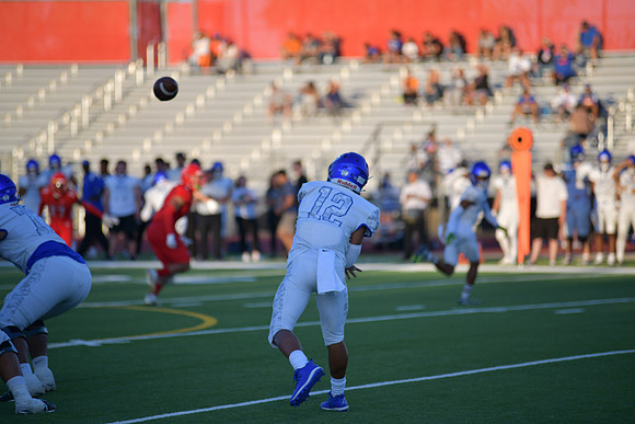 2022 04 v vs bishop gorman  DE2_2994