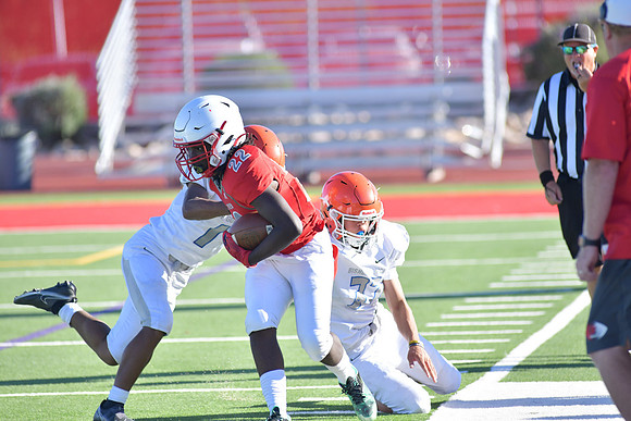 2022 04 f vs bishop gorman  DE1_2348