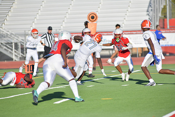2022 04 f vs bishop gorman  DE1_2501