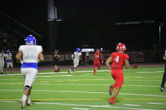 2022 04 v vs bishop gorman  DE2_3336