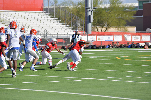 2022 04 f vs bishop gorman  DE2_1816